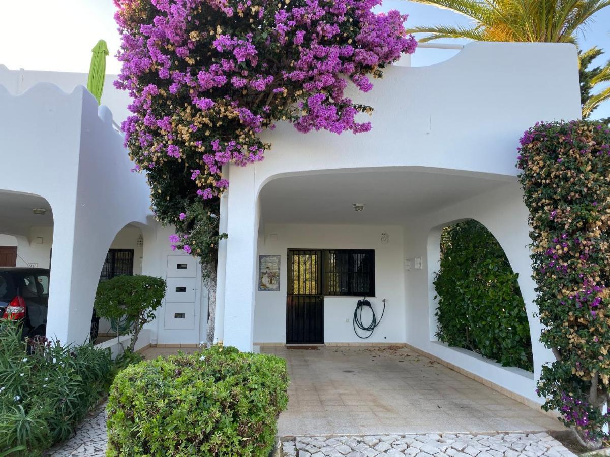 Superb Beach Townhouse At Vila Gaivota Resort Ferragudo Bagian luar foto