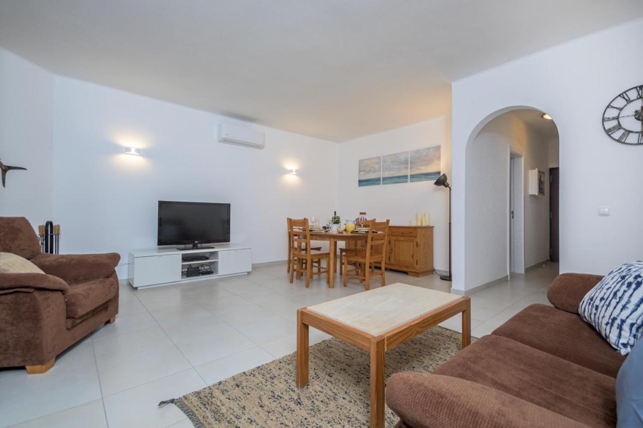 Superb Beach Townhouse At Vila Gaivota Resort Ferragudo Bagian luar foto